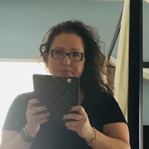 Meet your Posher, Jen